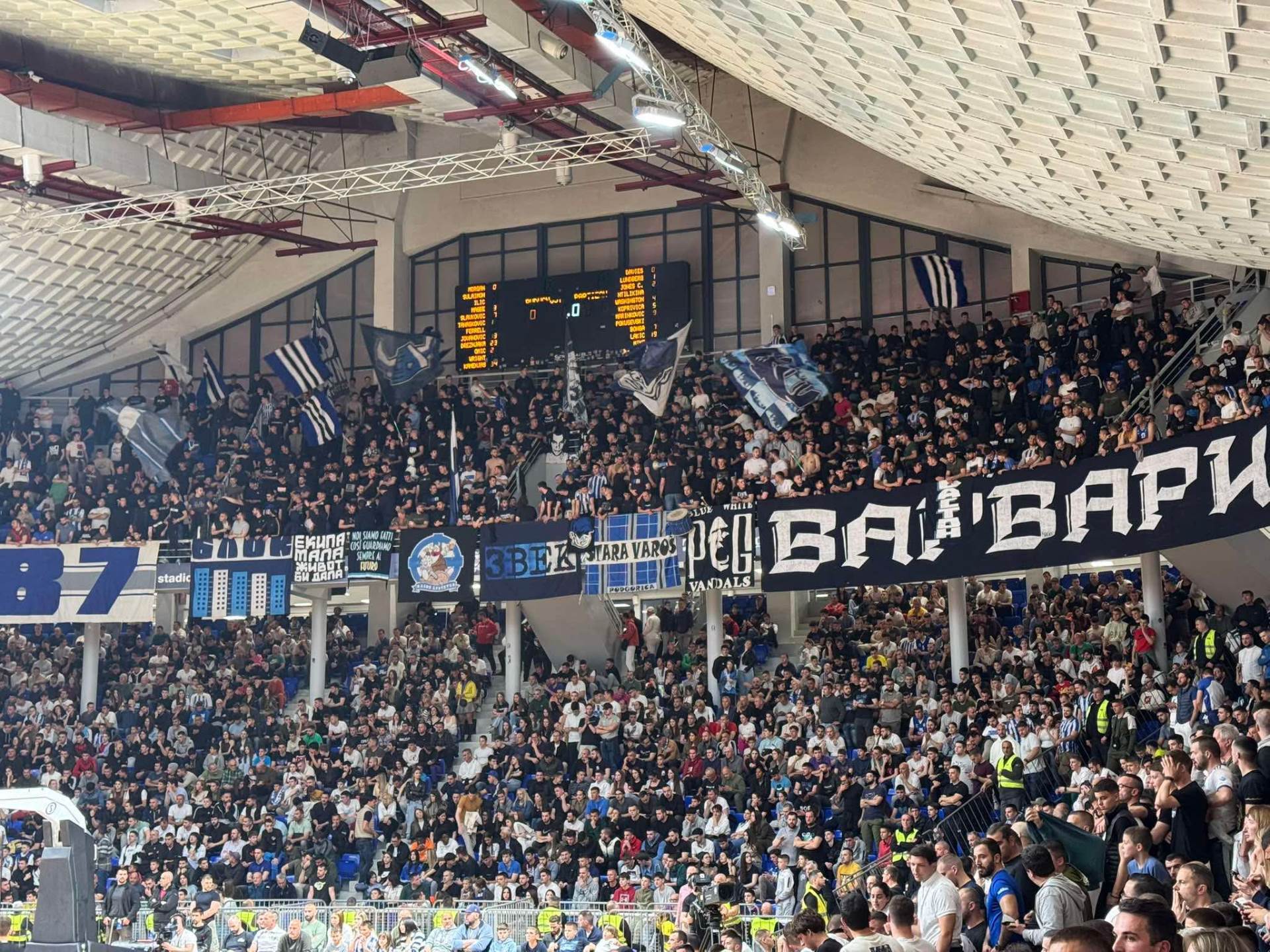  “Varvari” se oglasili pred finale ABA lige: STOP bacanju bilo kakvih predmeta na teren 