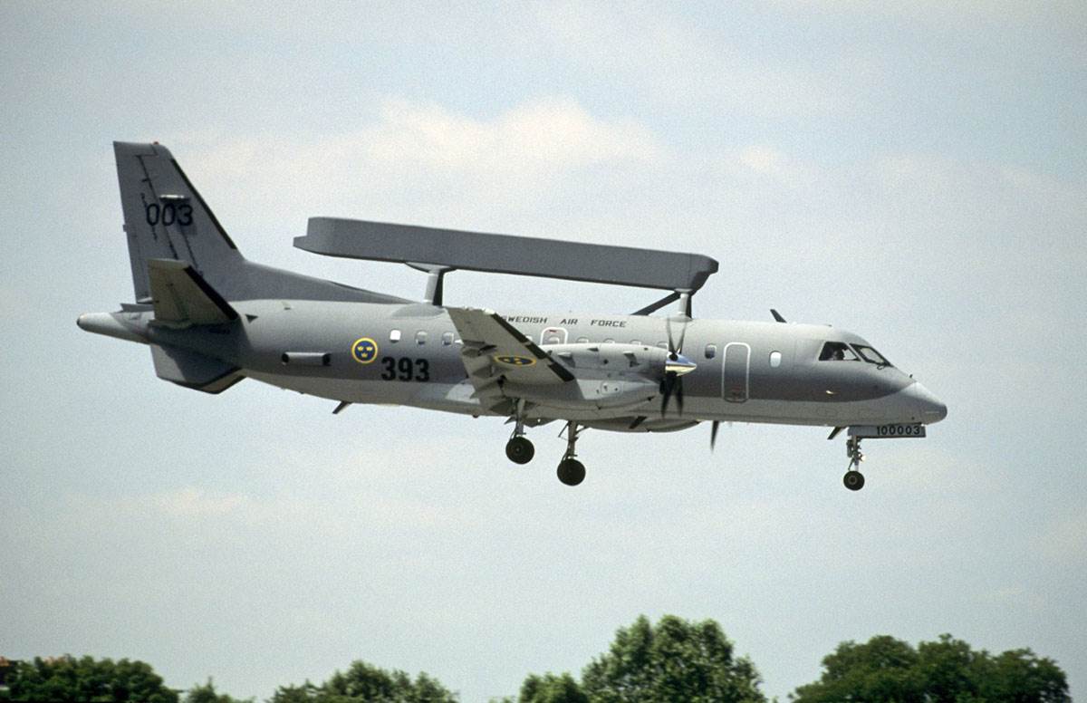  NATO špijunski avion na nebu iznad Ukrajine! Moćno švedsko "oko sokolovo" nadgleda Ruse iz vazduha 