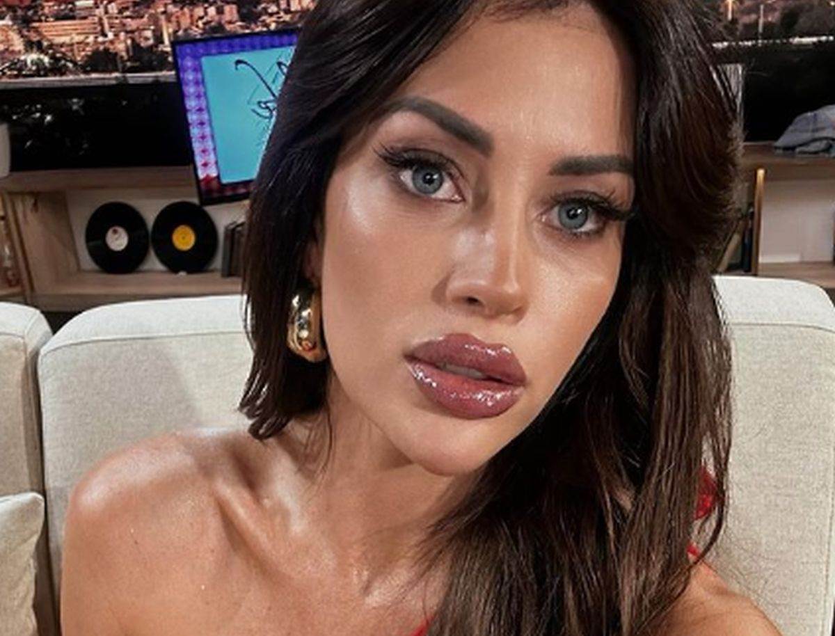  Mina Naumović otkrila i da je prvo žensko dijete u familiji u prethodnih 100 godina 