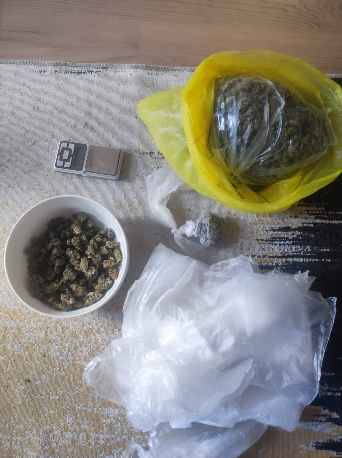  Uhapšen osumnjičeni za šverc marihuane 