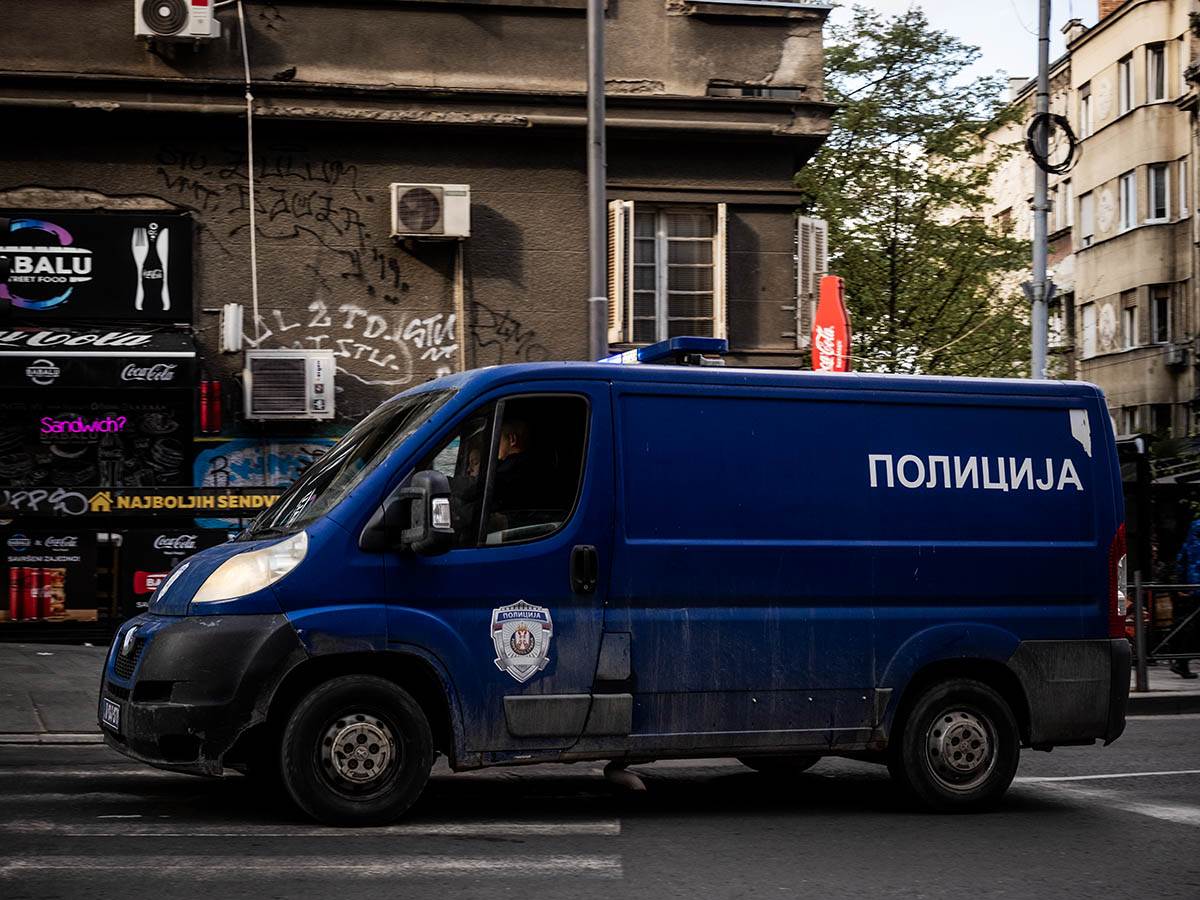  Užas u Beogradu: Posvađali se na ulici, pa je kolima pokosio djevojku (17) 