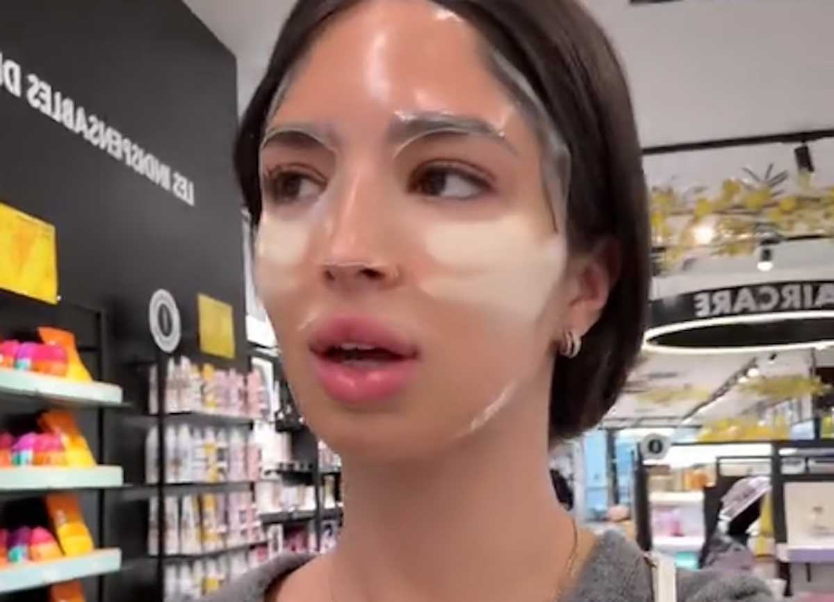   Đina Džinović u neviđenom izdanju, svi se okretali za njom, a komentari pljušte 