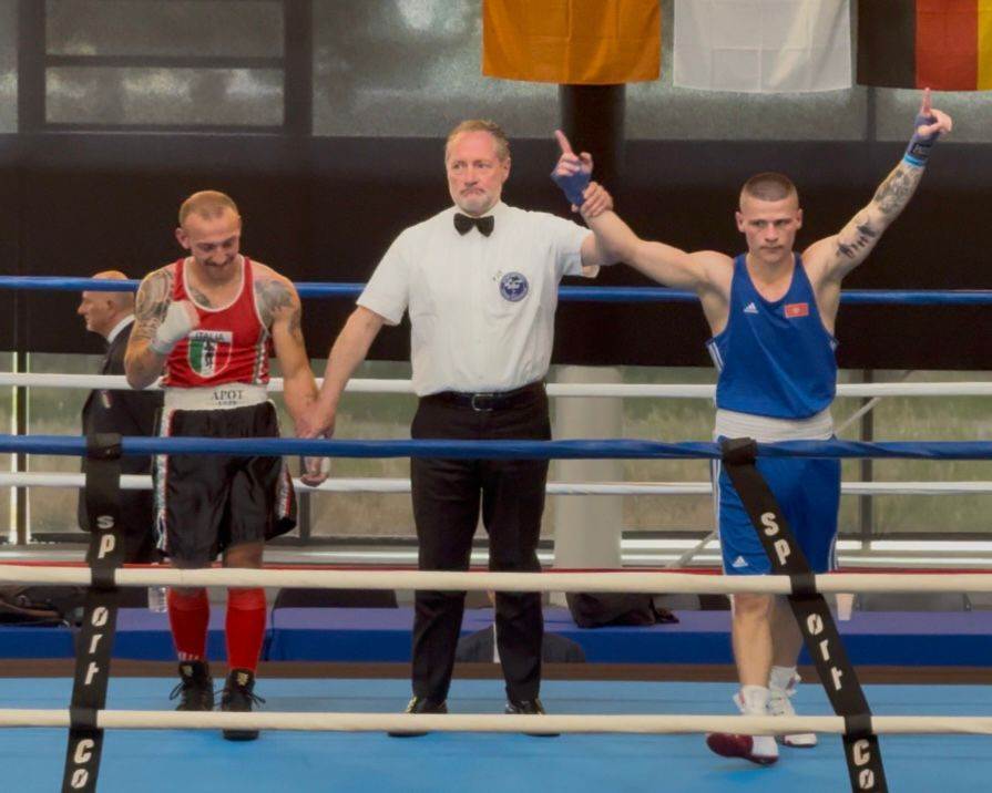  prva pobjeda Djinovica u Parizu.JPG 