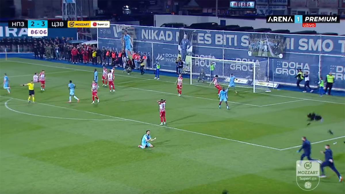  Cijeli Novi Pazar htio je da utrči u teren 