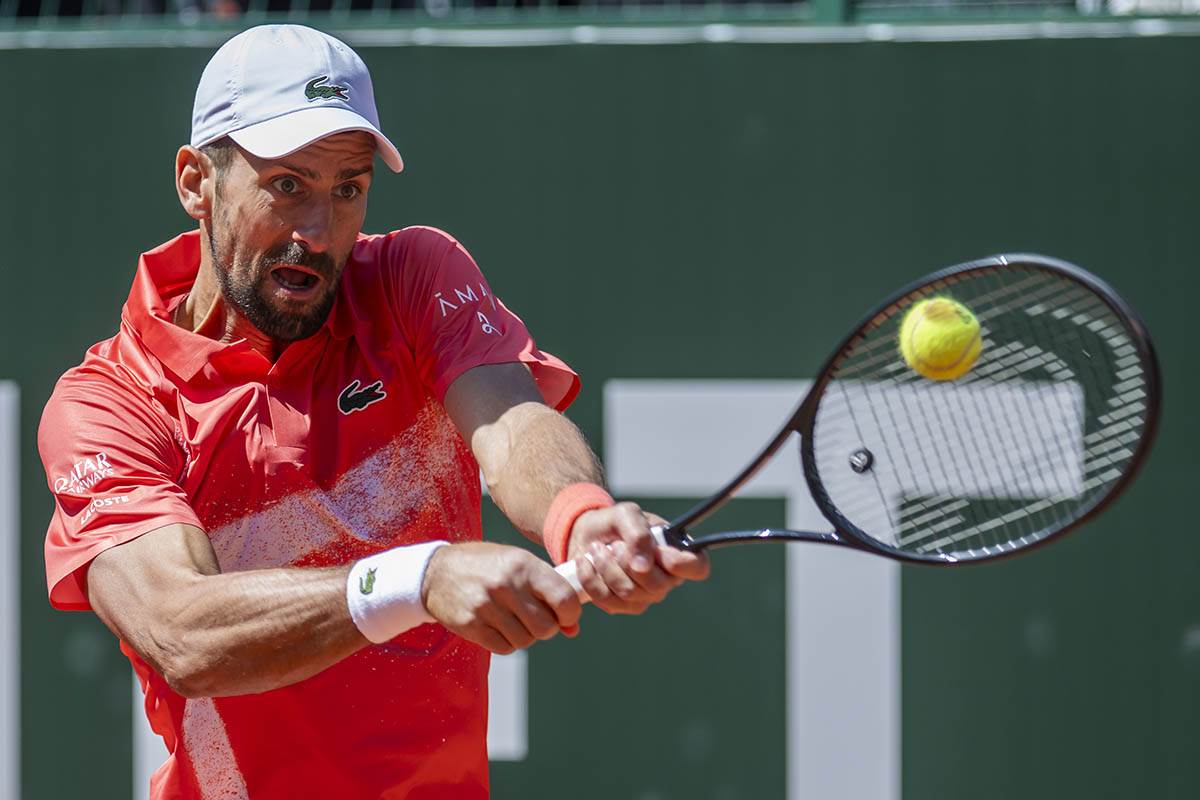  Novak Đoković će igrati ipak u dnevnom terminu u utorak na "Šatrijeu" protiv Mekdonalda 