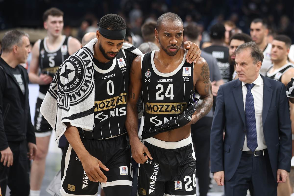  ABA liga kaznila Partizanovog košarkaša Ajzeju Majka 