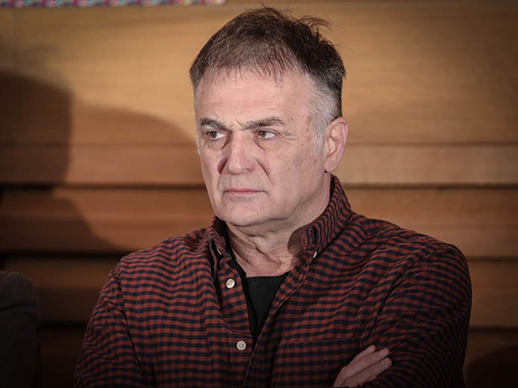  Lečića prva žena prevarila sa 15 godina mlađim 