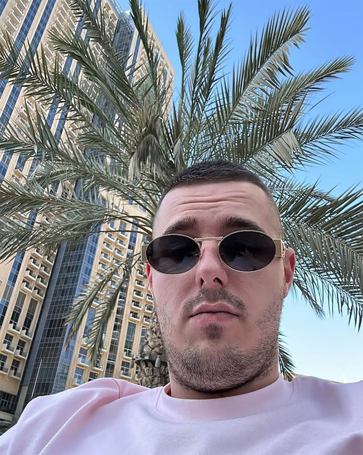  Posvađao se s Desingericom i batalio estradu: U Srbiji zarađivao 15.000 eura, sad je direktor u Duba 