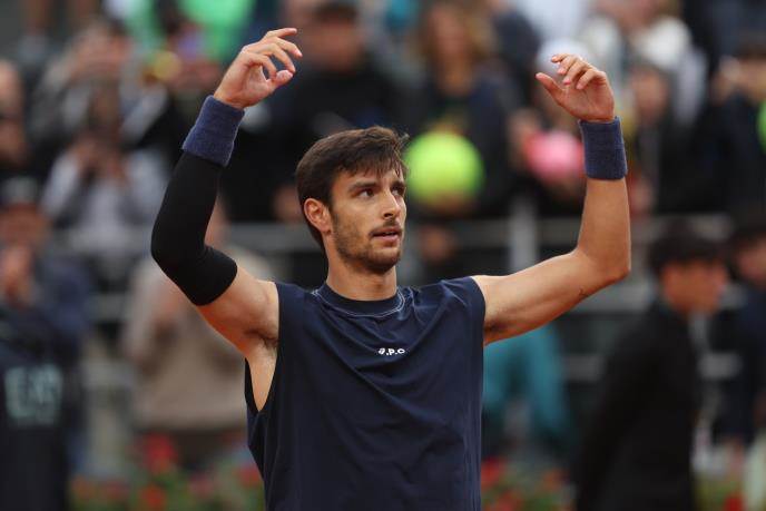   Muzeti u polufinalu Rolan Garosa 