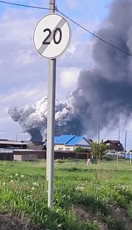  AMERIČKA AMBASADA U KIJEVU: RIZIK OD VELIKOG RUSKOG NAPADA! Hitno upozorenje nakon razgovora Trampa  