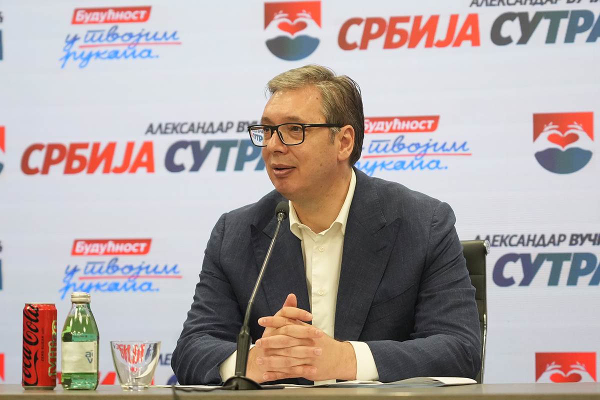  Srbija: Aleksandar Vučić proglasio pobjede u Kosjeriću i Zaječaru 