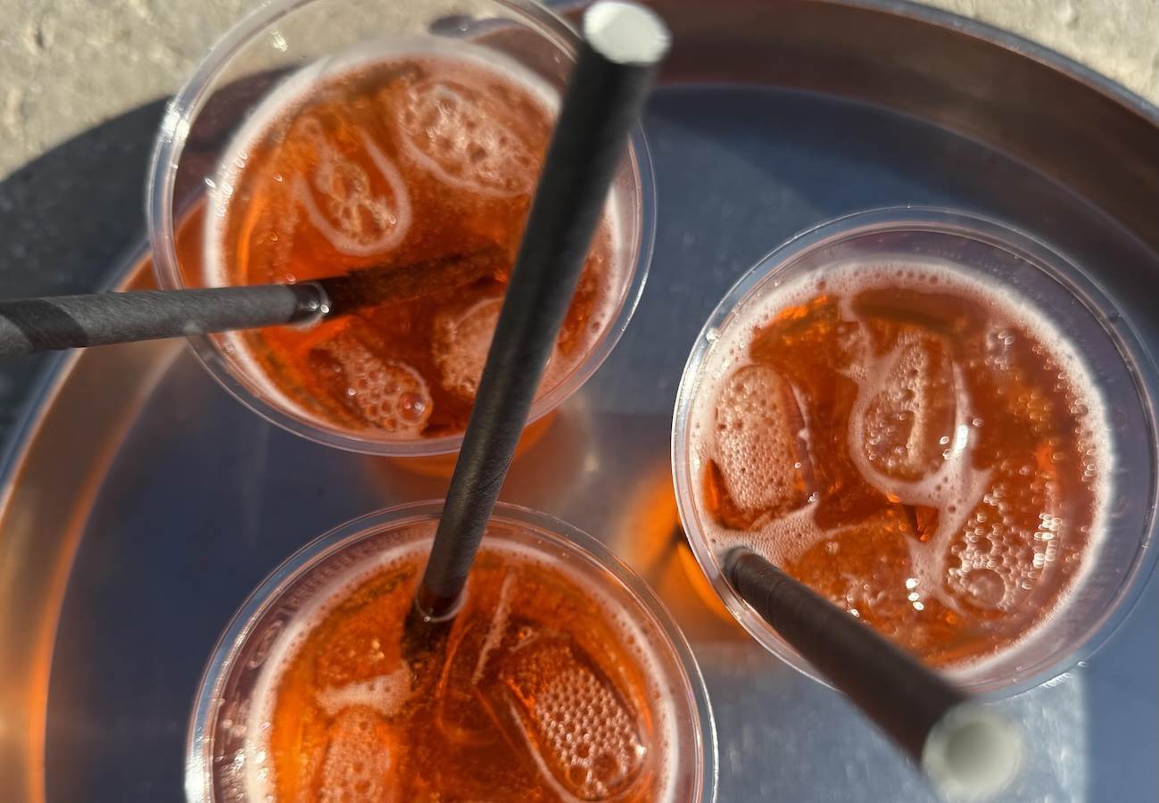  Skriveni trik "vječnog grada": Koktel upola jeftiniji nego u Podgorici, ali pogledajte gdje ga pijet 