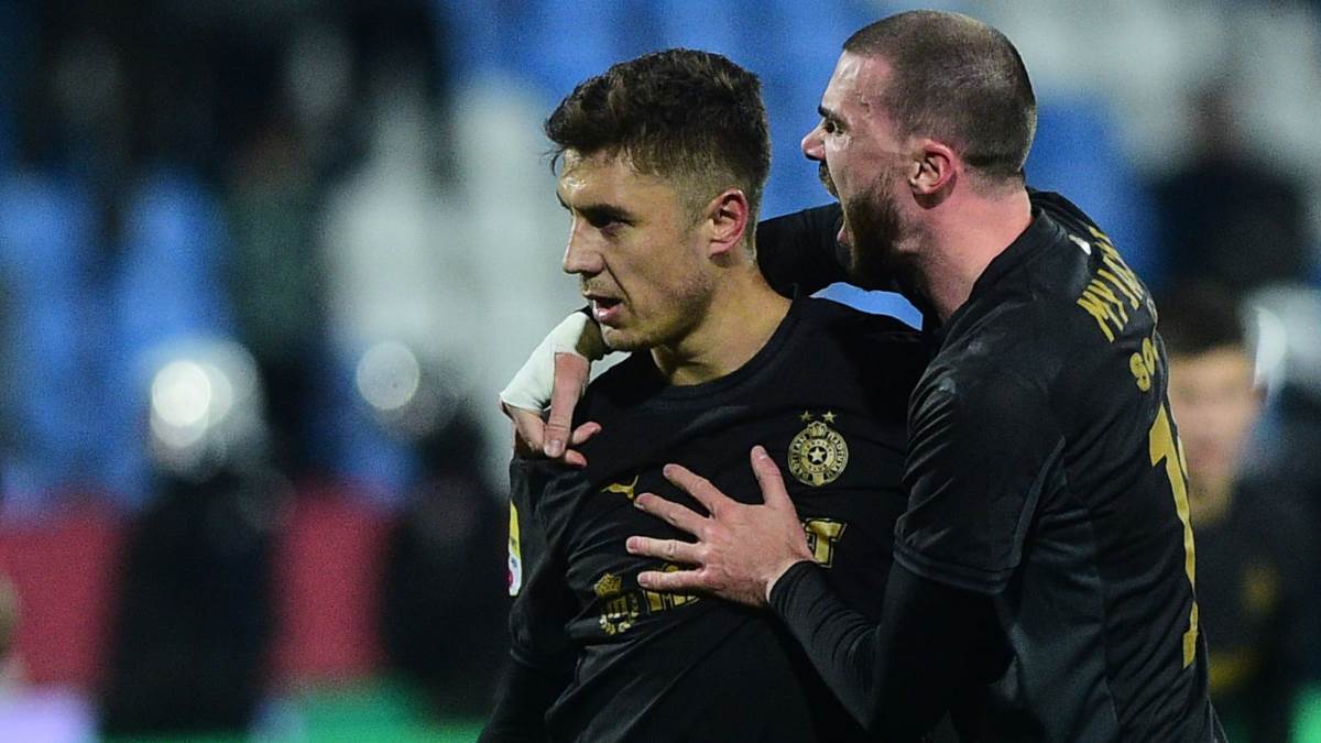  Nemanja Nikolić više nije igrač Partizana 