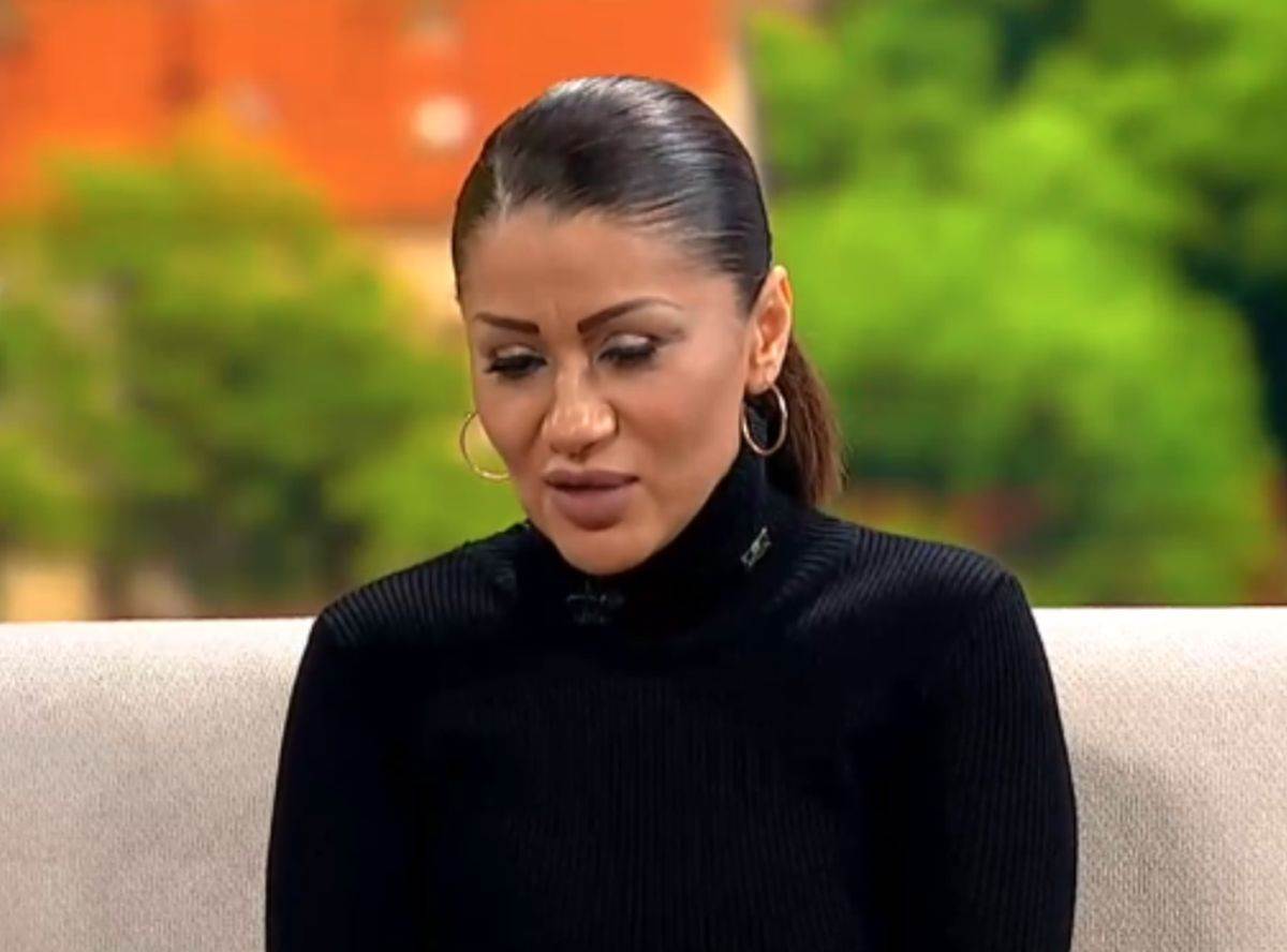  Mina Kostić ide u Ameriku da upozna dečka sa kojim je u vezi 