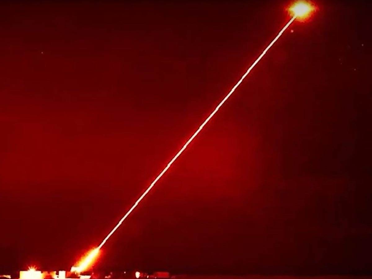  Američka mornarica uvodi superoružje 