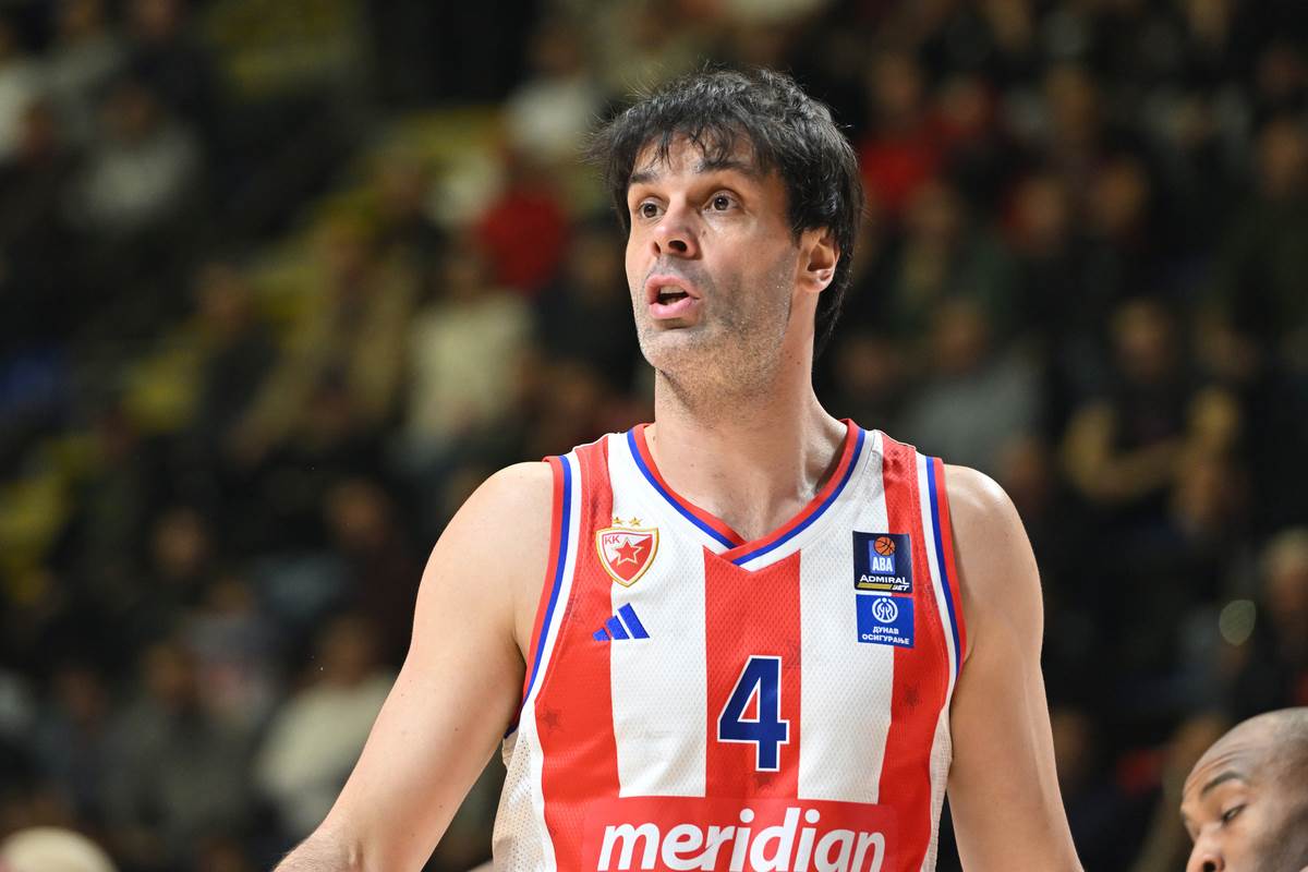  Miloš Teodosić najavio odlazak u penziju 