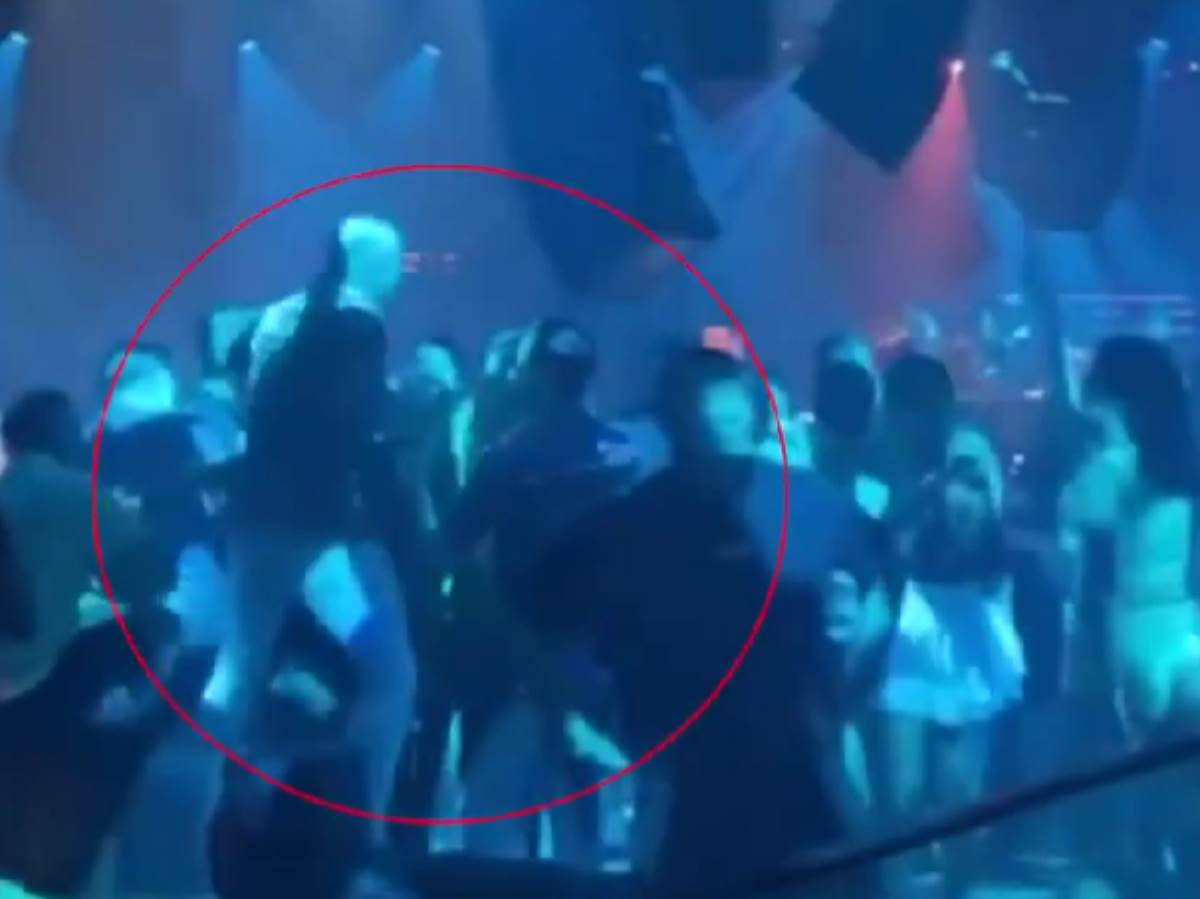  Konor Mekgregor prebio muškarca u klubu 