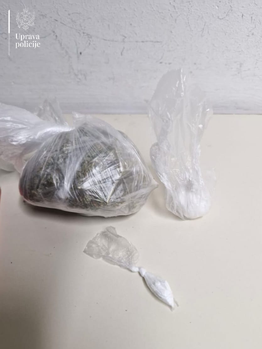  Uhapšen državljanin BiH, bježao policiji, oduzeti mu kokain i marihuana 