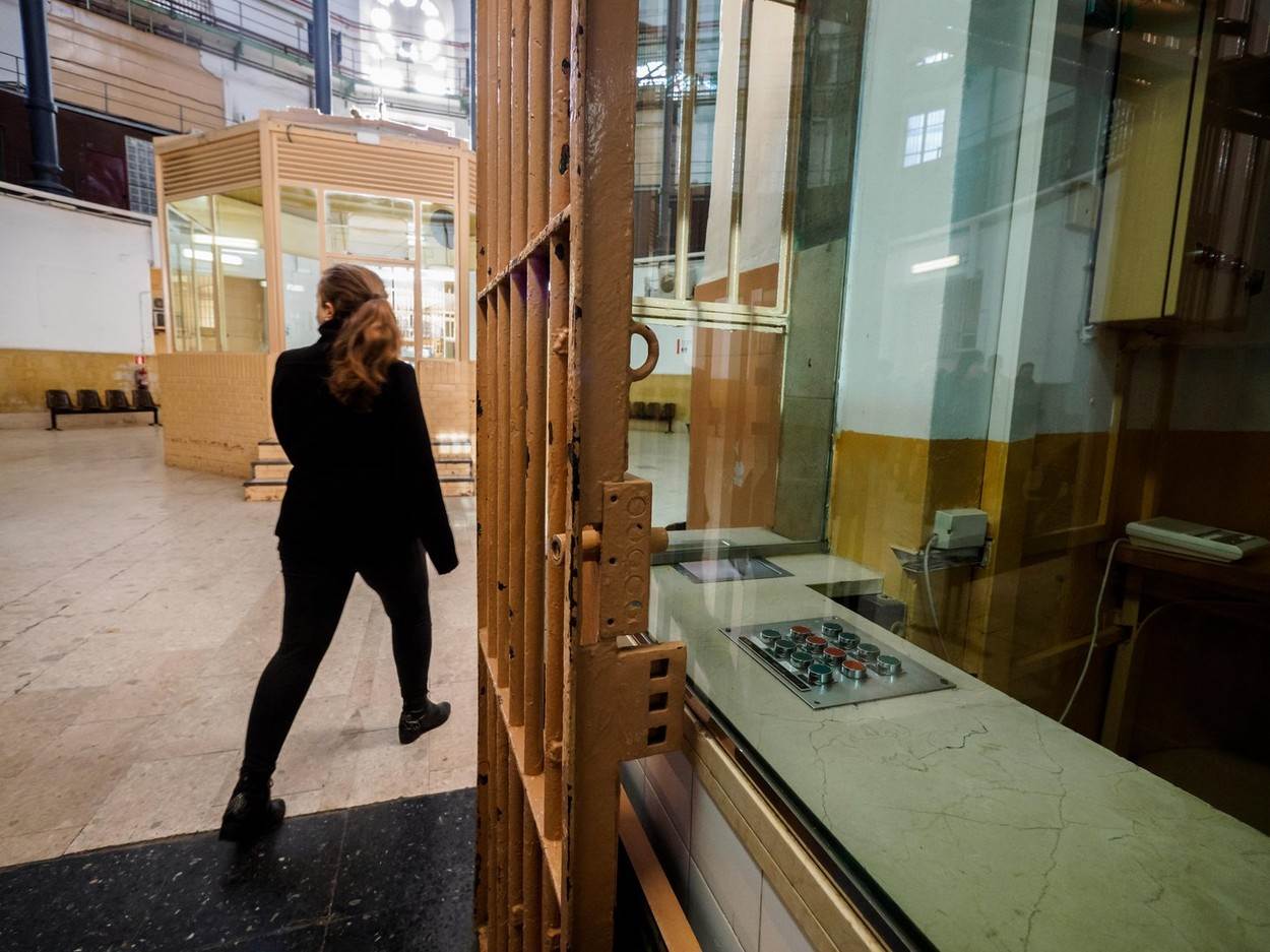  Zatvori u Francuskoj na ivici kolapsa, osoblje i građani u opasnosti: "Vraćamo opasnije ljude na ulice!" 