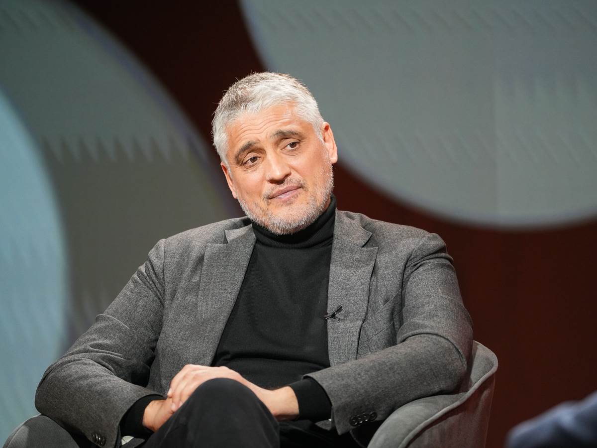  Čeda Jovanović ponovo s pjevačicom 