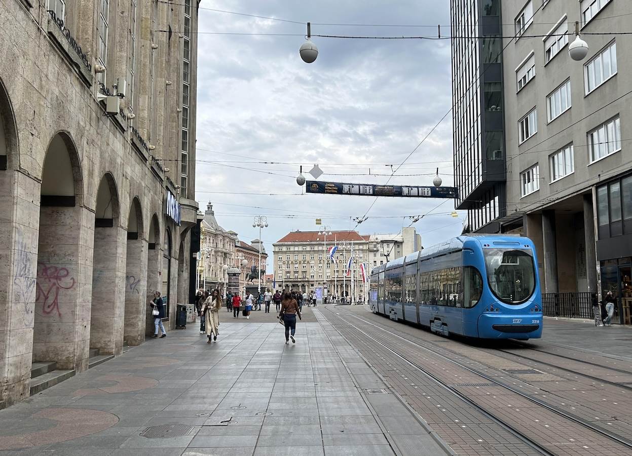  Zagreb zabranio „Za dom spremni“ na javnim događajima i koncertima 