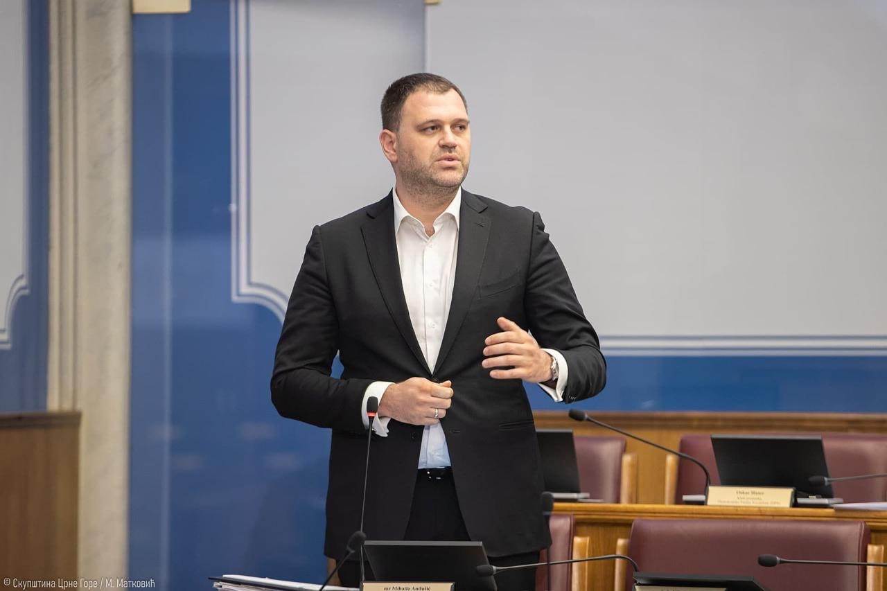  Anđušić: Dinamika zatvaranja poglavlja demantuje aktuelnu vlast da će pregovori biti završeni do 202 