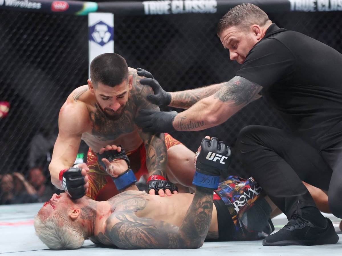  Brutalan nokaut za novog UFC šampiona 