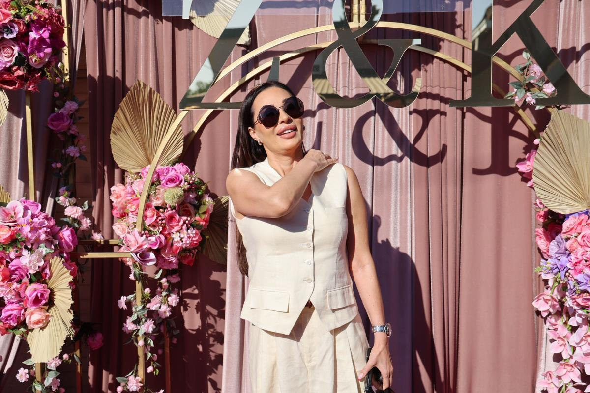  Ceca pjeva pobjedniku Zvezda Granda na svadbi: Pjesma koju joj je tražio nikada se ne izvodi na vjenčanjima 