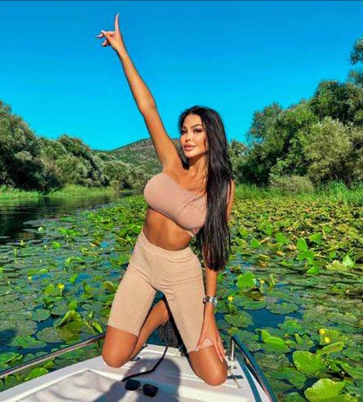  Maja Marinković završila u policiji 