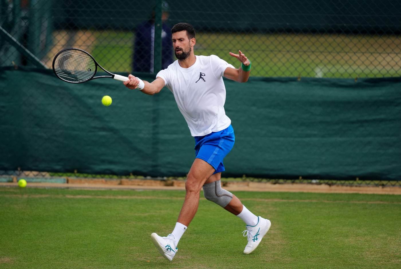  Đoković zabrinuo navijače pred osminu finala Vimbldona 