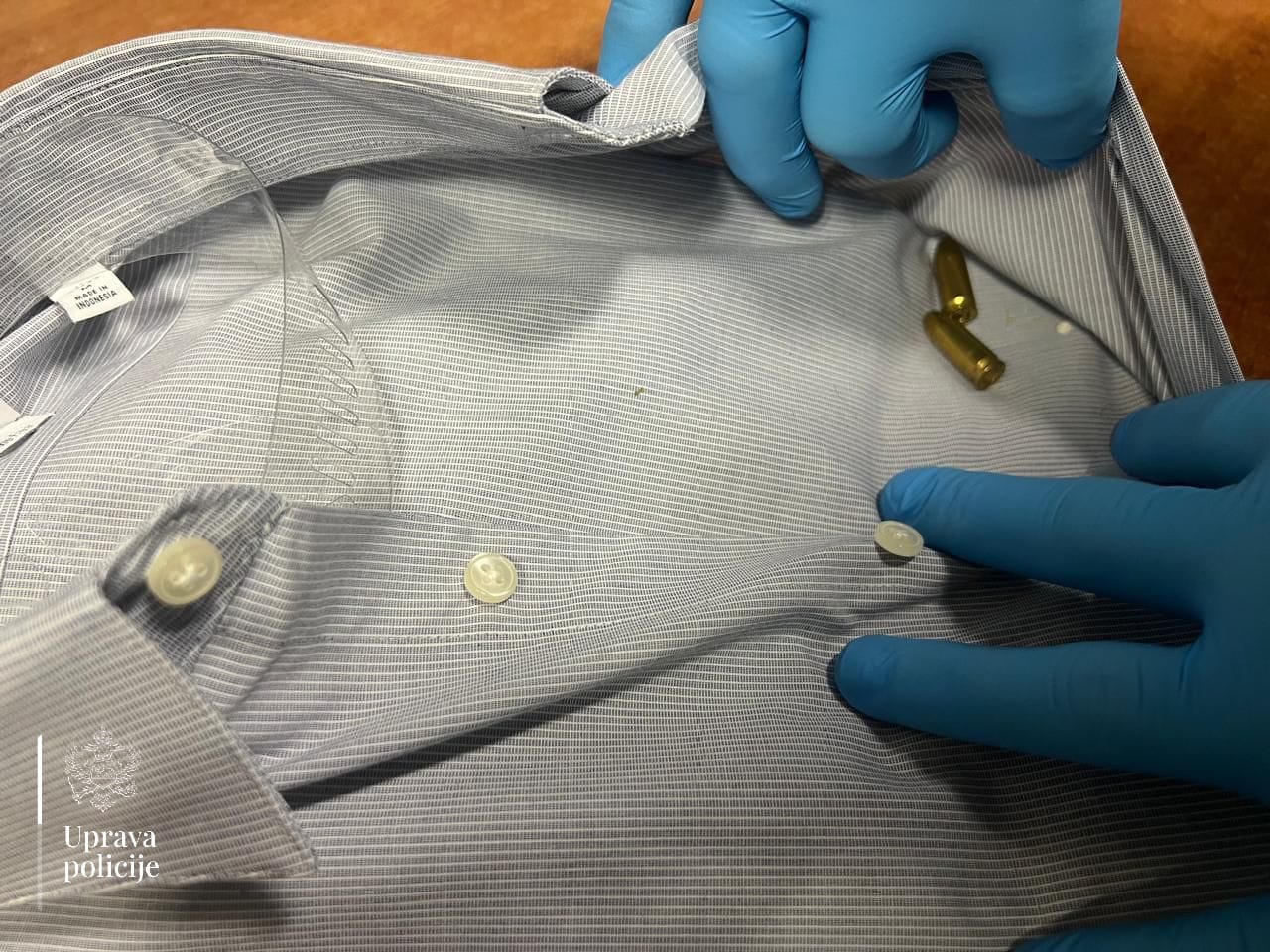  Podgorica: Na aerodromu lišen slobode američki državljanin kod kojeg je pronađena municija 