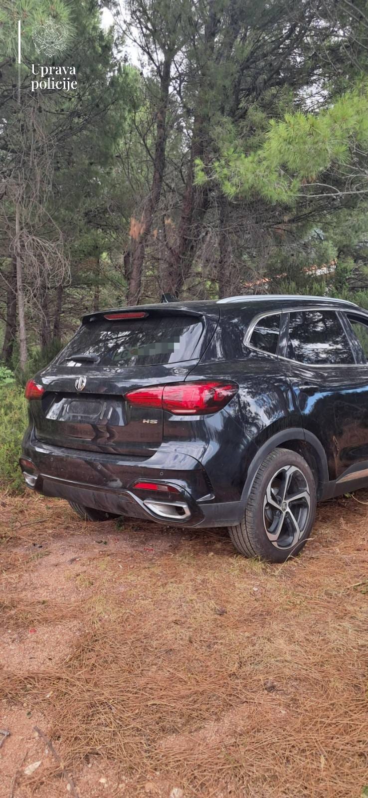  Budva: na nepristupačnom terenu pronađeno vozilo sa međunarodne potjernice povezano sa planiranjem k 