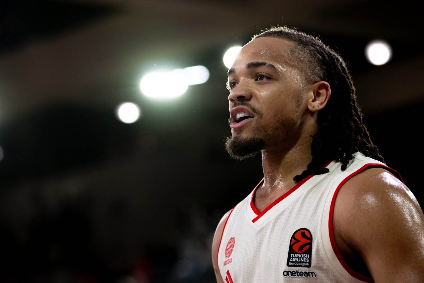  Karsen Edvards napustio Bajern 