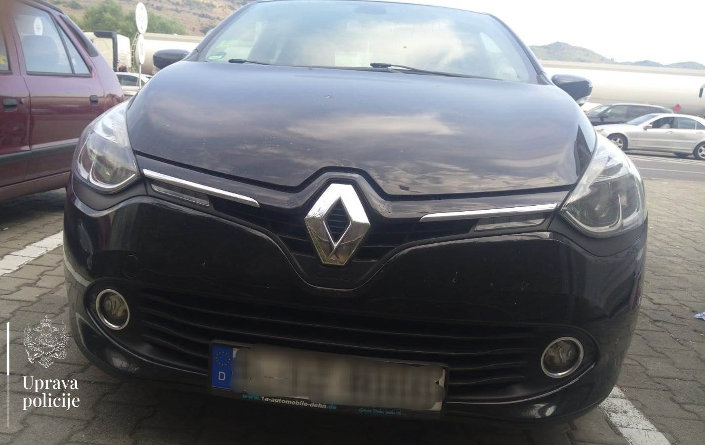  Granična policija od Poljaka oduzela vozilo za kojim traga Francuska 