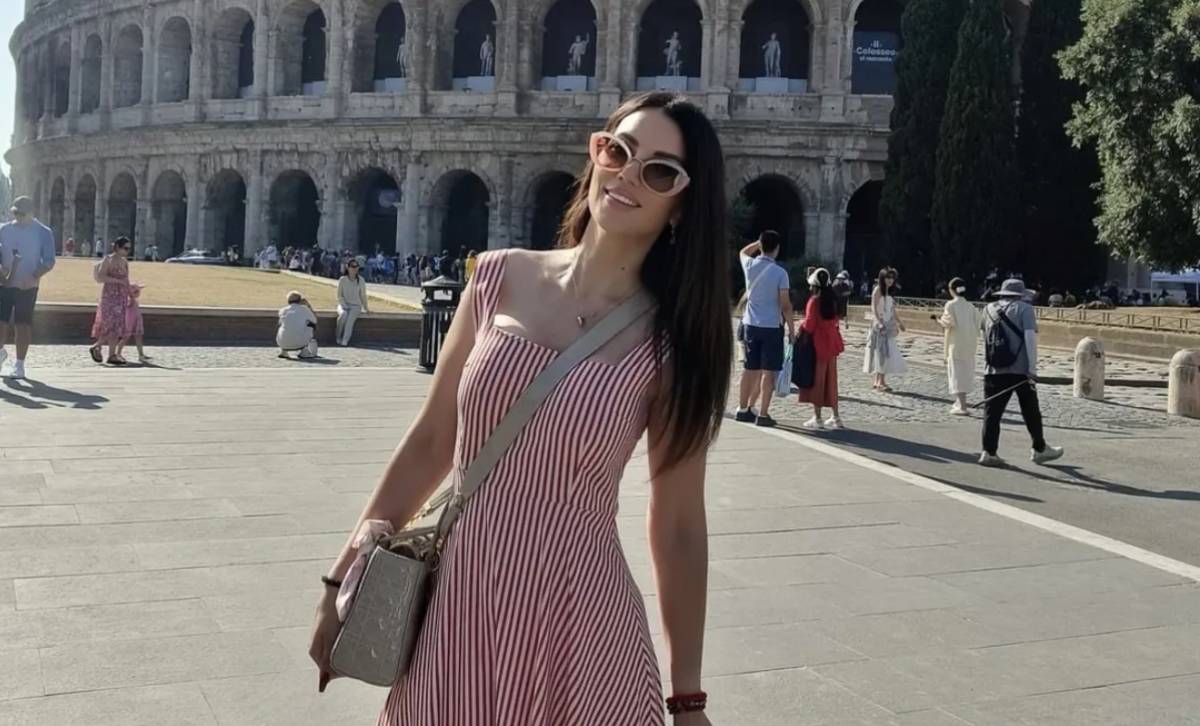  Zbog silikona bila nepokretna, a sada pokazala grudi 