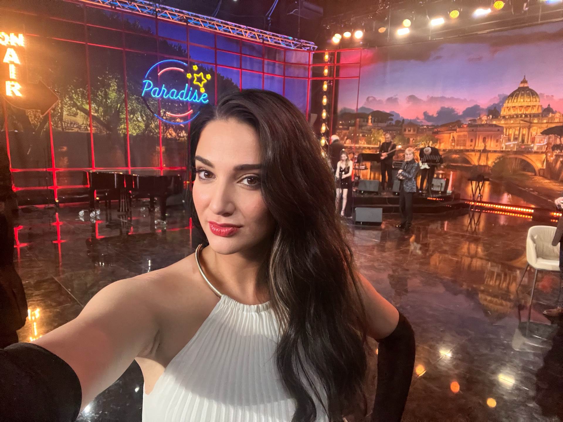  Crnogorska operska pjevačica Ivana Čanović na sceni sa Andreom i Mateom Boćelijem 