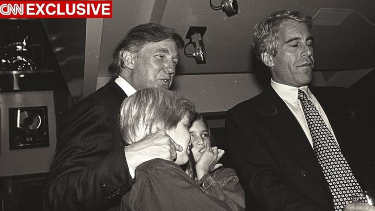  Isplivao nikad viđeni snimak Trampa i pedofila Epstina: 