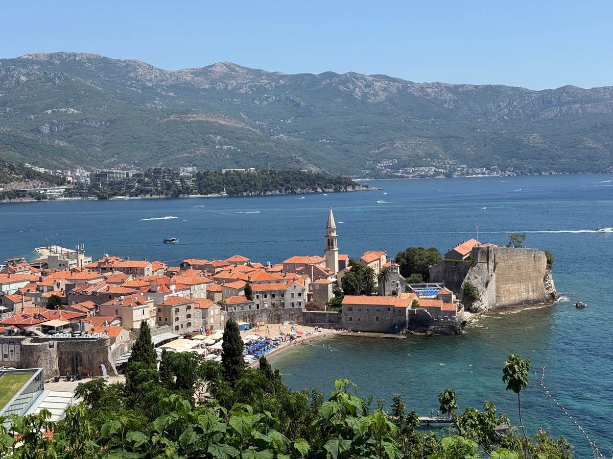 Opštine Plužine, Plav i Budva pokrenule su proceduru za izbor potpredsjednika Info Opštine Plužine, Plav i Budva pokrenule su proceduru za izbor potpredsjednika Info