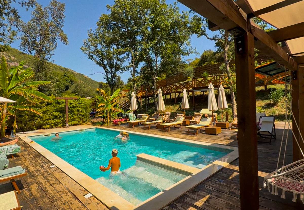  SEA GLAMPING - Mjesto gdje priroda susrijeće luksuz 