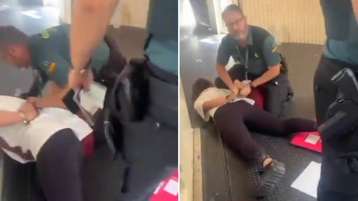  Djeca izbačena iz aviona zbog pjesme 