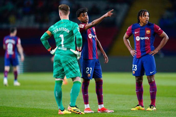  HAOS - KAPITEN UŠAO U RAT SA BARSELONOM! Posle ovoga što je uradio, nikada više neće obući dres slavnog kluba!
 