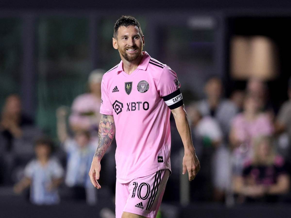  Mesi i Levandovski u istom klubu?  