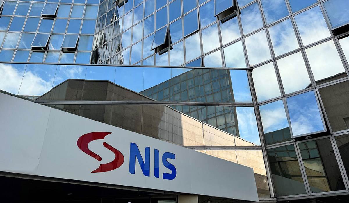  PRIJATELJI ILI NE? Srbija platila cijenu lojalnosti, a Rusija je koristi za sitne interese 