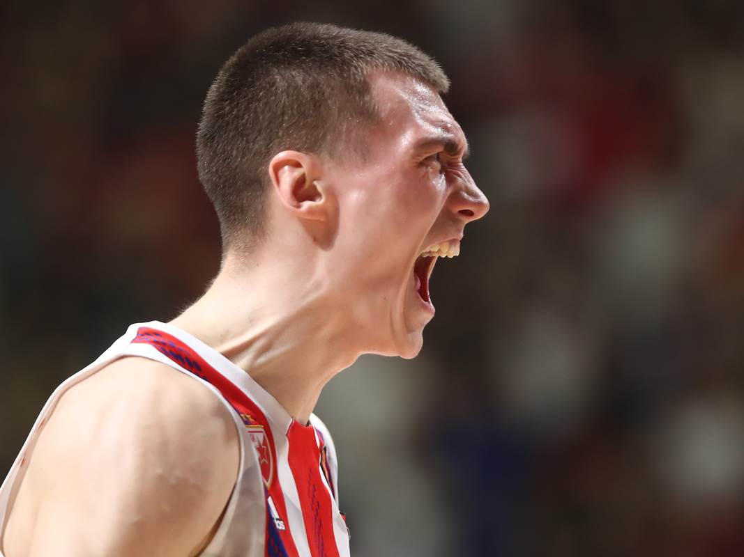  Nekadašnji košarkaš Crvene zvezde Stefan Lazarević karijeru nastavlja u Španiji. 