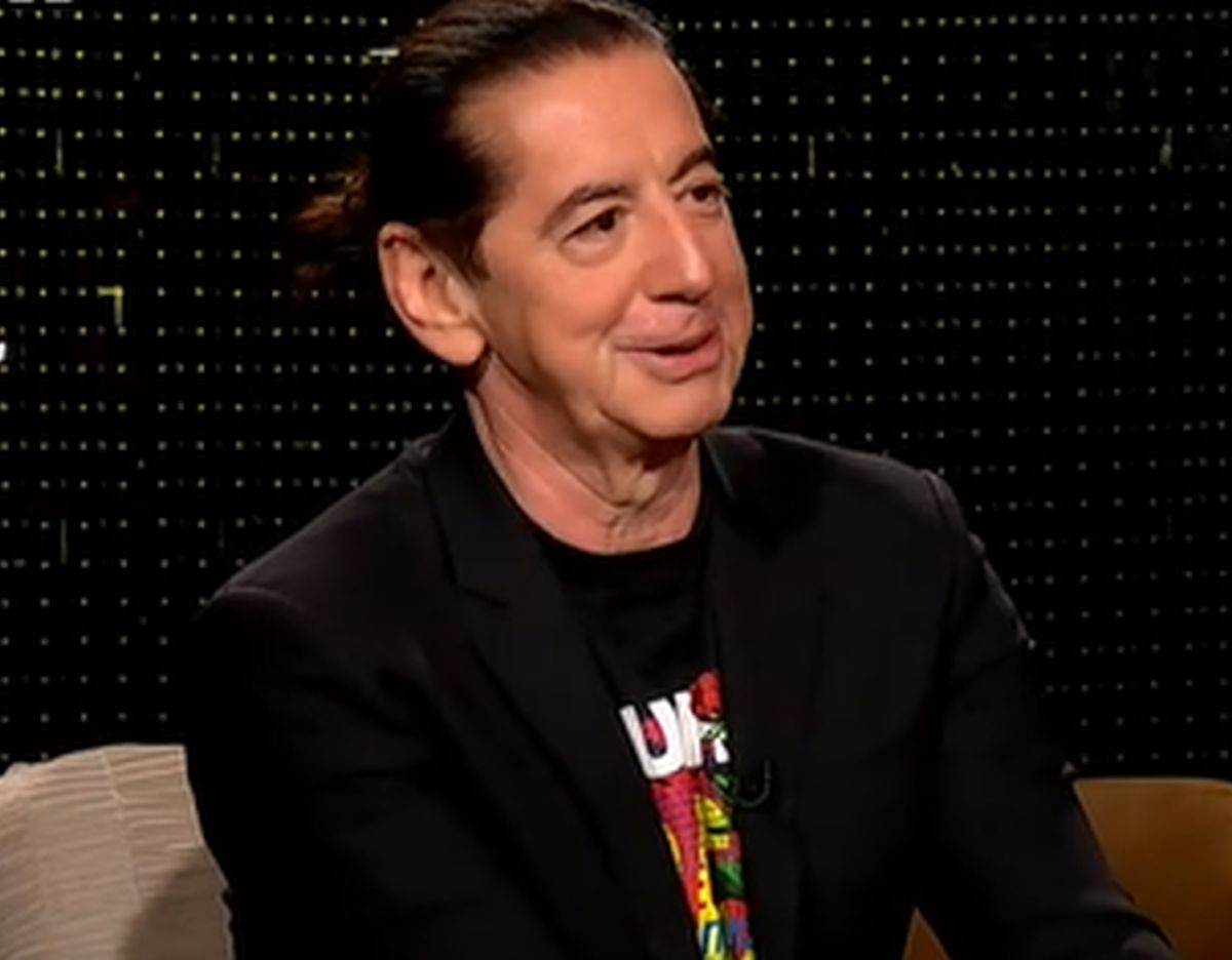  Jašar je jednom prilikom otkrio da razmišlja i o usvajanju djeteta 