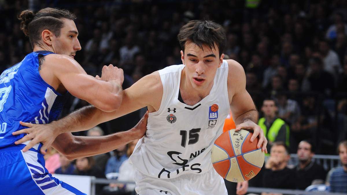  Marko Pecarski će u sezoni pred nama igrati za AEK 