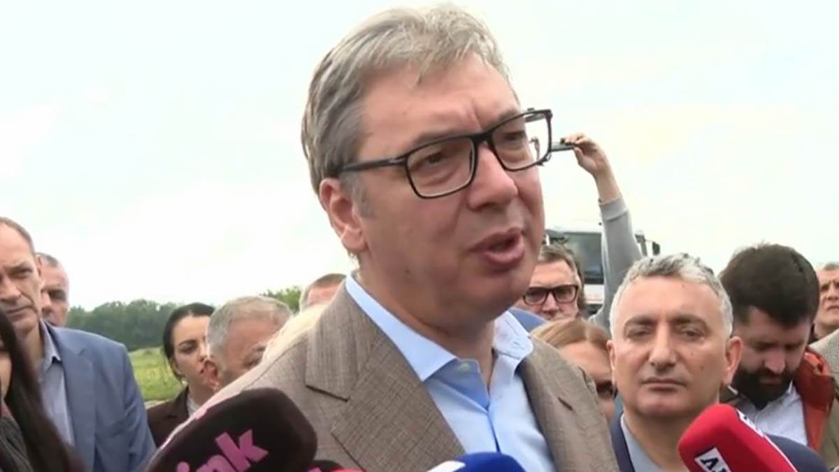  "Posle 9 mjeseci niko živ ne bi odredio pritvor": Vučić o hapšenjima bivših ministara Momirovića i V 