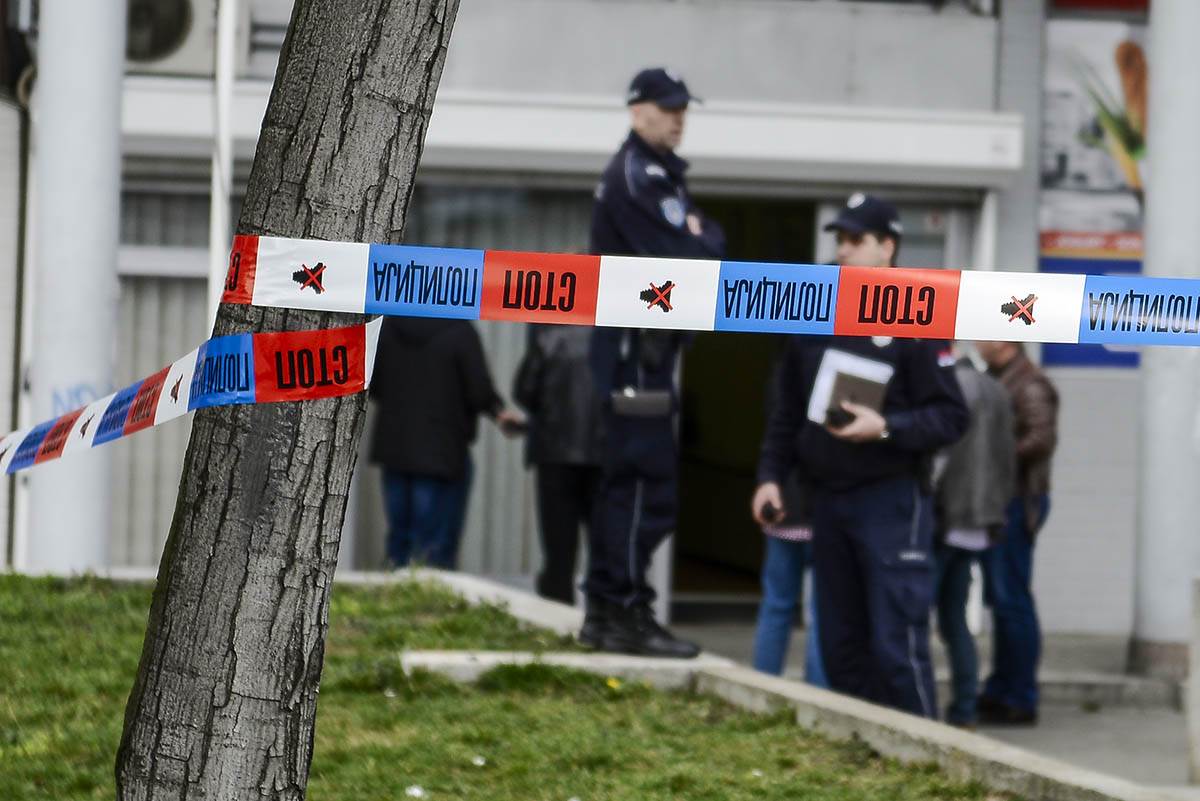  Jeziv prizor u stanu u Pančevu: Pronađen leš u fazi raspadanja 