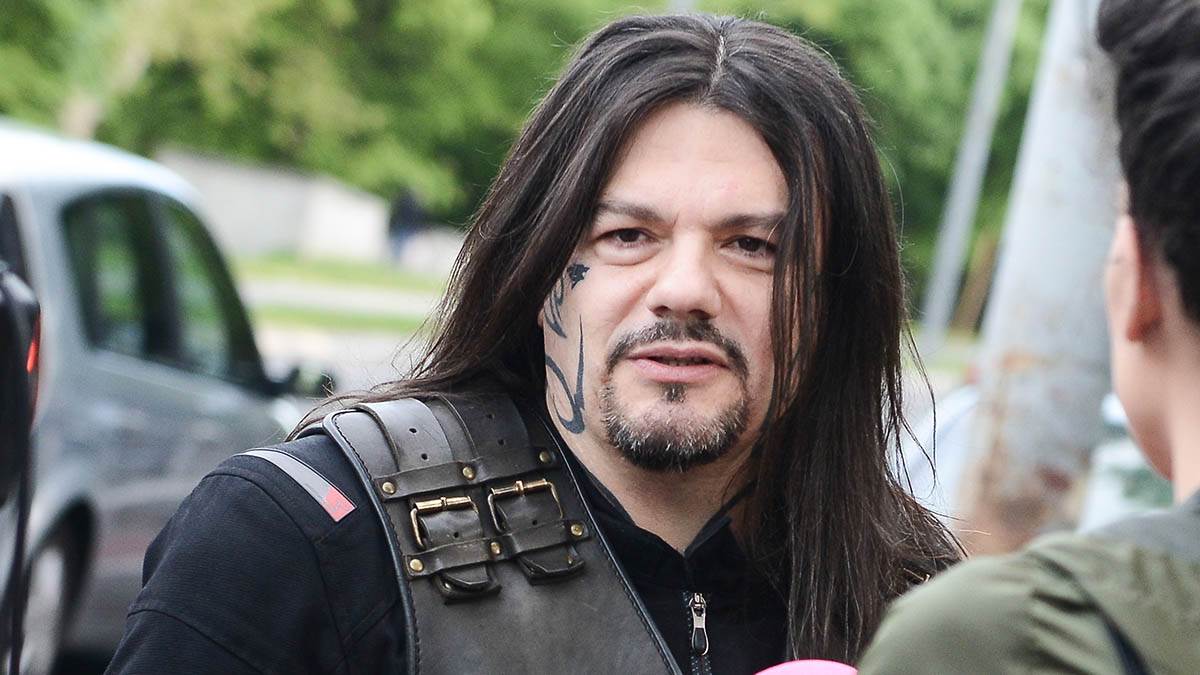  Aca Amadeus sedam puta dobio zabranu prilaska ćerki i ženi: Isplivali dokumenti i šokantni detalji 