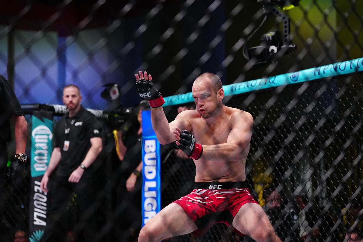  Uroš Medić razbio Amerikanca za 79 sekundi 